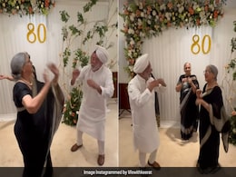 बुजुर्ग कपल ने ‘काला शा काला’ पर किया ऐसा जबरदस्त डांस, सीटी बजा-बजाकर झूमे लोग, यूजर्स ने कहा- ऐसी ही लाइफ चाहिए बुजुर्ग कपल ने ‘काला शा काला’ पर किया ऐसा जबरदस्त डांस, सीटी बजा-बजाकर झूमे लोग, यूजर्स ने कहा- ऐसी ही लाइफ चाहिए
