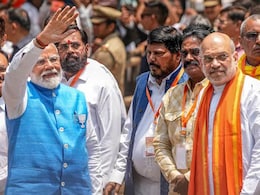NDTV Poll of Polls : देशात पुन्हा 'मोदी सरकार'?, एक्झिट पोलच्या आकड्यांनी इंडिया आघाडीचं टेन्शन वाढलं NDTV Poll of Polls : देशात पुन्हा 'मोदी सरकार'?, एक्झिट पोलच्या आकड्यांनी इंडिया आघाडीचं टेन्शन वाढलं