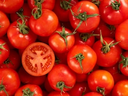 Tomato Rates Surge To Rs 90/kg In Delhi As Supplies Hit Due To Rain Tomato Rates Surge To Rs 90/kg In Delhi As Supplies Hit Due To Rain