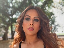 निया शर्मा को खाना बनाते हुए लगी चोट, पेट पर पड़ा छाला, बताया कैसे दो बार हुईं दुर्घटना का शिकार निया शर्मा को खाना बनाते हुए लगी चोट, पेट पर पड़ा छाला, बताया कैसे दो बार हुईं दुर्घटना का शिकार