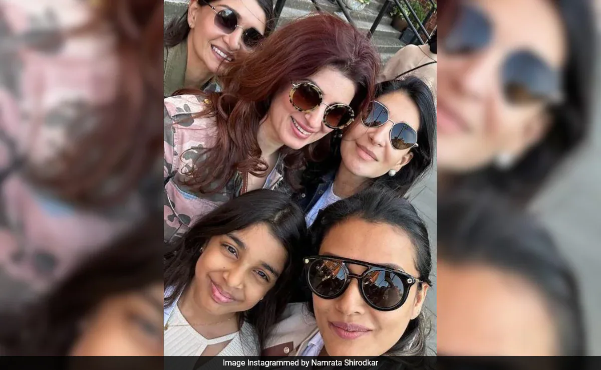 Jab Twinkle Khanna Met Namrata Shirodkar In London. See Viral Pic
