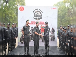 Army Chief Flags Off Motorcycle Expedition On 25 Years Of Kargil War Win Army Chief Flags Off Motorcycle Expedition On 25 Years Of Kargil War Win