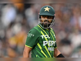 PAK vs USA: पाकिस्तान को मिली हार लेकिन बाबर आज़म ने रचा इतिहास, टी20 क्रिकेट में कर दिया ये बड़ा कारनामा PAK vs USA: पाकिस्तान को मिली हार लेकिन बाबर आज़म ने रचा इतिहास, टी20 क्रिकेट में कर दिया ये बड़ा कारनामा