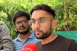 Re-NEET UG Exam 2024: दोबारा NEET परीक्षा की मांग को लेकर छात्रों का बवाल ! Re-NEET UG Exam 2024: दोबारा NEET परीक्षा की मांग को लेकर छात्रों का बवाल !