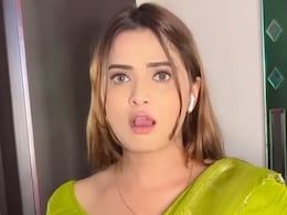 नीलम गिरी ने भोजपुरी सॉन्ग सुग्गा कलर पर खूब किया डांस, वीडियो देख फैन्स बोले- अब साड़ियों की सेल बढ़ जाएगी... नीलम गिरी ने भोजपुरी सॉन्ग सुग्गा कलर पर खूब किया डांस, वीडियो देख फैन्स बोले- अब साड़ियों की सेल बढ़ जाएगी...