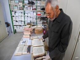 Tunisia's Muslims Turn To AI To Save Age-Old Islamic Texts Tunisia's Muslims Turn To AI To Save Age-Old Islamic Texts