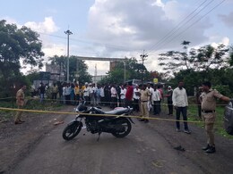 ओळख ना पाळख, काम आटोपून घरी जाणाऱ्या इसमाचा दुर्दैवी अंत; वर्ध्यात भरदुपारी रस्त्यावर हत्याकांड