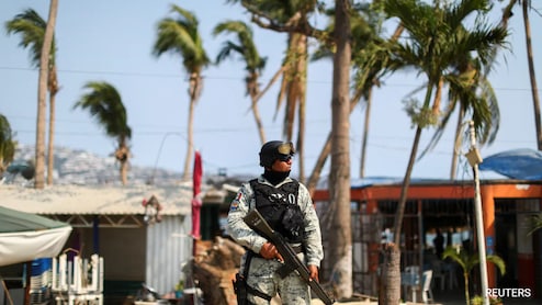 10 Mexican Cartel Gunmen Sentenced To 141 Years In Prison