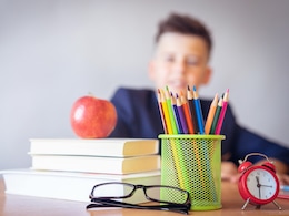 बैक टू स्कूल स्पेशल: Amazon पर स्टाइलिश बैकपैक्स और स्टडी एसेंशियल पर पाएं 25% तक की छूट बैक टू स्कूल स्पेशल: Amazon पर स्टाइलिश बैकपैक्स और स्टडी एसेंशियल पर पाएं 25% तक की छूट