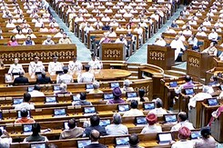 NEET Paper Leak Case को संसद में उठाएगा विपक्ष, सरकार बोली- जवाब देने को तैयार