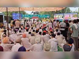 कांग्रेस के समर्थन के बाद किसानों के महापड़ाव में पहुंचे भाजपा विधायक, बोले- पार्टी बाजी से... कांग्रेस के समर्थन के बाद किसानों के महापड़ाव में पहुंचे भाजपा विधायक, बोले- पार्टी बाजी से...