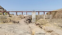 Rajasthan: 16 साल से बंजर पड़ा बाड़मेर का मेली बांध, अवैध खनन और अतिक्रमण से नहीं हो रहा जल का ठहराव