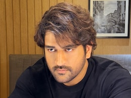 भारत के टी20 वर्ल्ड कप के फाइनल में पहुंचने के बीच वायरल हुई एमएस धोनी के नए हेयरकट की तस्वीरें, फैंस बोले- इंटरनेट क्रैश हो गया... भारत के टी20 वर्ल्ड कप के फाइनल में पहुंचने के बीच वायरल हुई एमएस धोनी के नए हेयरकट की तस्वीरें, फैंस बोले- इंटरनेट क्रैश हो गया...