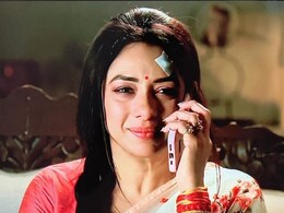 अनुपमा लौटी शाह हाउस, वनराज शाह ने की ऐसी बेइज्जती कि फैंस बोले- ये है महिला सशक्तिकरण अनुपमा लौटी शाह हाउस, वनराज शाह ने की ऐसी बेइज्जती कि फैंस बोले- ये है महिला सशक्तिकरण