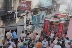 ग्वालियर: ड्राई फ्रूट व्यापारी के घर लगी भीषण आग, 3 की दर्दनाक मौत!