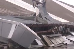 Delhi Airport Roof Collapse: Terminal 1 से 2 बजे तक Indigo और Spicejet की उड़ानें रद्द, जानें ताजा हालात Delhi Airport Roof Collapse: Terminal 1 से 2 बजे तक Indigo और Spicejet की उड़ानें रद्द, जानें ताजा हालात