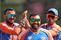 T20 World Cup Final में पहुंची टीम India, Semifinal में England को हराया T20 World Cup Final में पहुंची टीम India, Semifinal में England को हराया