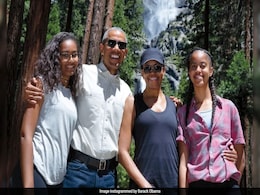 Barack Obama Reveals Why His Daughters Will Never Go Into Politics: ''Because Michelle...'' Barack Obama Reveals Why His Daughters Will Never Go Into Politics: ''Because Michelle...''