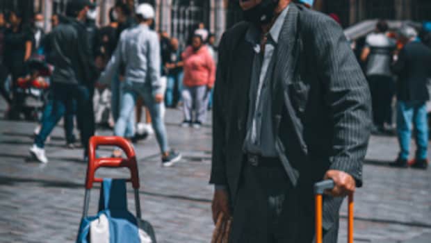 Best Deals On Trolley Bags From Myntra