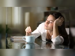 ज़्यादा नींद आना सही नहीं, इन Vitamins की कमी का है संकेत  ज़्यादा नींद आना सही नहीं, इन Vitamins की कमी का है संकेत