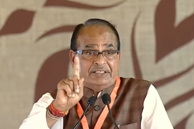 Shivraj Singh Chauhan in Varanasi Shivraj Singh Chauhan in Varanasi