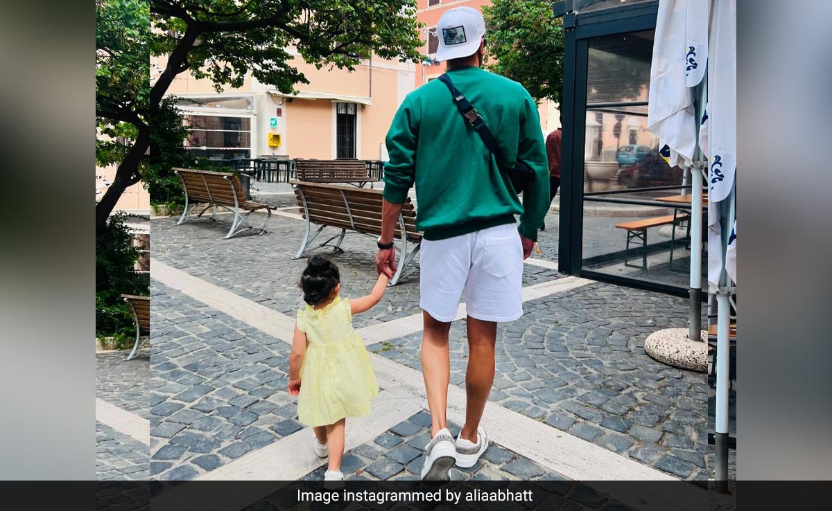 When Ranbir Kapoor And Raha Cutely Matched Their White Sneakers, There Was Really "No Caption Needed"