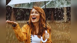 Monsoon Skin Care Tips: मॉनसून में घूमने का है प्लान तो ऐसे रखें अपनी त्वचा का ख्याल, चेहरे पर बनी रहेगी चमक