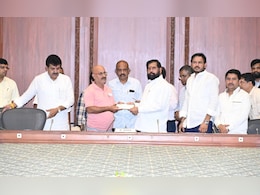 जामीन मिळाला तरीही दोषीवर कारवाई करणारच, मुख्यमंत्र्यांनी पुणे पोर्शे कार अपघातातील पालकांना केलं आश्वस्त