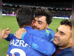 T20 WC :सेमीफाइनल में पहुंचने पर छलक पड़े अफगान खिलाड़ियों के आंसू, रोते हुए ऐसे मनाया जश्न, Video T20 WC :सेमीफाइनल में पहुंचने पर छलक पड़े अफगान खिलाड़ियों के आंसू, रोते हुए ऐसे मनाया जश्न, Video