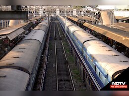 Indian Railways: यात्रीगण जरा ध्यान दें! इस रूट की 53 ट्रेनों के समय में किया गया है बदलाव, कैंसिल रहेंगी ये गाड़ियां