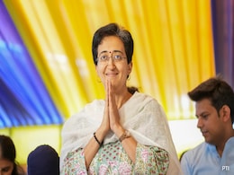 AAP's Atishi, Whose Heath Worsened Due To Hunger Strike, Discharged From Hospital AAP's Atishi, Whose Heath Worsened Due To Hunger Strike, Discharged From Hospital