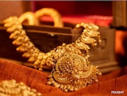 UP Woman Steals Jewellery Worth Rs 50 Lakh Kept For Sister-In-Law&#039;s Wedding