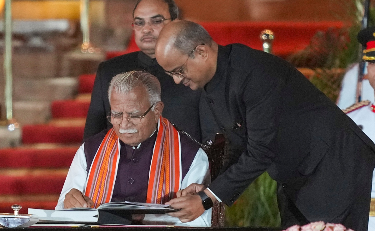 2 Ex-Chief Ministers Rewarded: SS Chouhan Gets Agriculture, MLKhattar Power