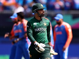 "Make These Players Sit At Home": Wasim Akram Rips Apart  Pakistan Cricket Team After T20 WC Loss vs India "Make These Players Sit At Home": Wasim Akram Rips Apart  Pakistan Cricket Team After T20 WC Loss vs India