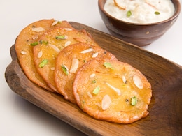 Malpua Recipe: होली पर बनाने हैं परफेक्ट मालपुआ तो नोट कर लें ये टिप्स, बनेंगे बिल्कुल परफेक्ट Malpua Recipe: होली पर बनाने हैं परफेक्ट मालपुआ तो नोट कर लें ये टिप्स, बनेंगे बिल्कुल परफेक्ट