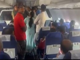 Delhi-Bengal IndiGo Flight Delayed 3 Hours Due To Intense Heat Delhi-Bengal IndiGo Flight Delayed 3 Hours Due To Intense Heat