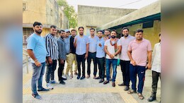 महिला आरक्षण बढ़ाए जाने के खिलाफ जयपुर में युवाओं का प्रदर्शन, मनोज मीणा की गिरफ्तारी से आक्रोश, 6 घंटे बाद हुई रिहाई