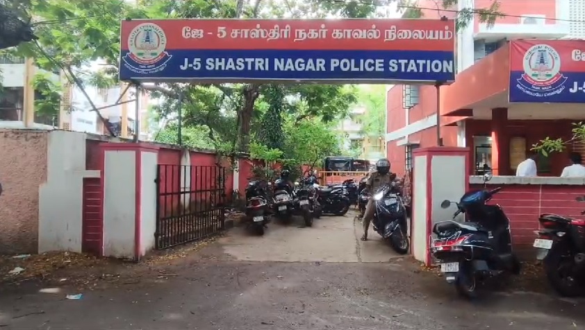 Rajya Sabha MP’s Daughter Runs BMW Over Man Sleeping On Pavement, Gets Bail Rajya Sabha MP’s Daughter Runs BMW Over Man Sleeping On Pavement, Gets Bail