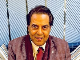 झमाझम बारिश के मौसम के बीच धर्मेंद्र ने फैंस के लिए शेयर किया वीडियो, दिखाया किसकी उन पर पड़ी नजर झमाझम बारिश के मौसम के बीच धर्मेंद्र ने फैंस के लिए शेयर किया वीडियो, दिखाया किसकी उन पर पड़ी नजर