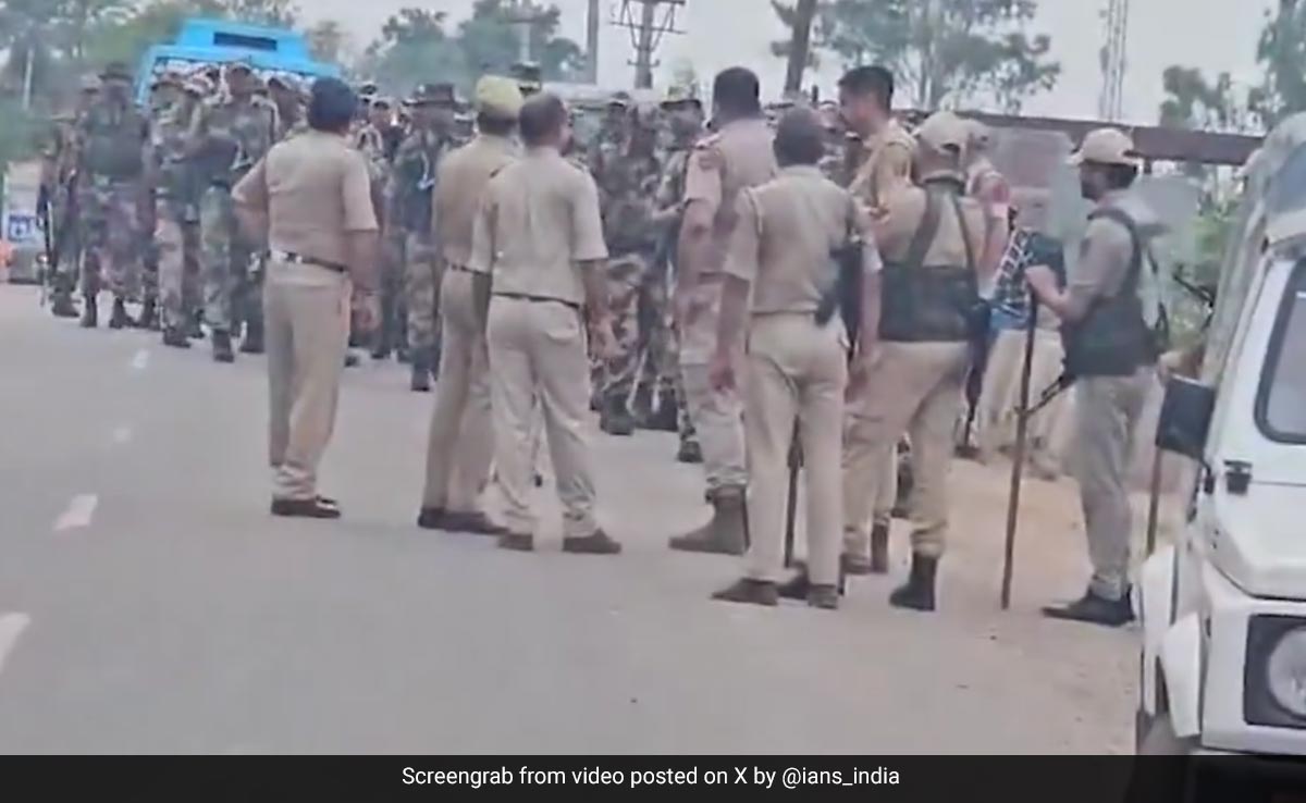 Demolition Drive Leads To Clashes And Stone-Throwing In J&K, 6 Cops Injured