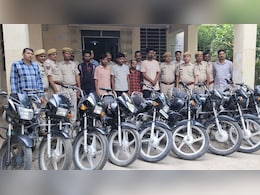 Rajasthan News: ऐशो आराम की जिंदगी जीने के लिए चोरी करते थे बाइक, एक दर्जन मोटरसाइकिल के साथ पांच चोर गिरफ्तार Rajasthan News: ऐशो आराम की जिंदगी जीने के लिए चोरी करते थे बाइक, एक दर्जन मोटरसाइकिल के साथ पांच चोर गिरफ्तार