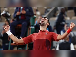 Novak Djokovic 'Pain Free' Ahead Of Wimbledon After Daniil Medvedev Exhibition Win Novak Djokovic 'Pain Free' Ahead Of Wimbledon After Daniil Medvedev Exhibition Win