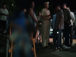 झगड़े में बंद शख्स को जमानत मिलने के बाद घर ले जाने जेल पहुंचा परिवार, व्हीलचेयर पर शव मिला झगड़े में बंद शख्स को जमानत मिलने के बाद घर ले जाने जेल पहुंचा परिवार, व्हीलचेयर पर शव मिला