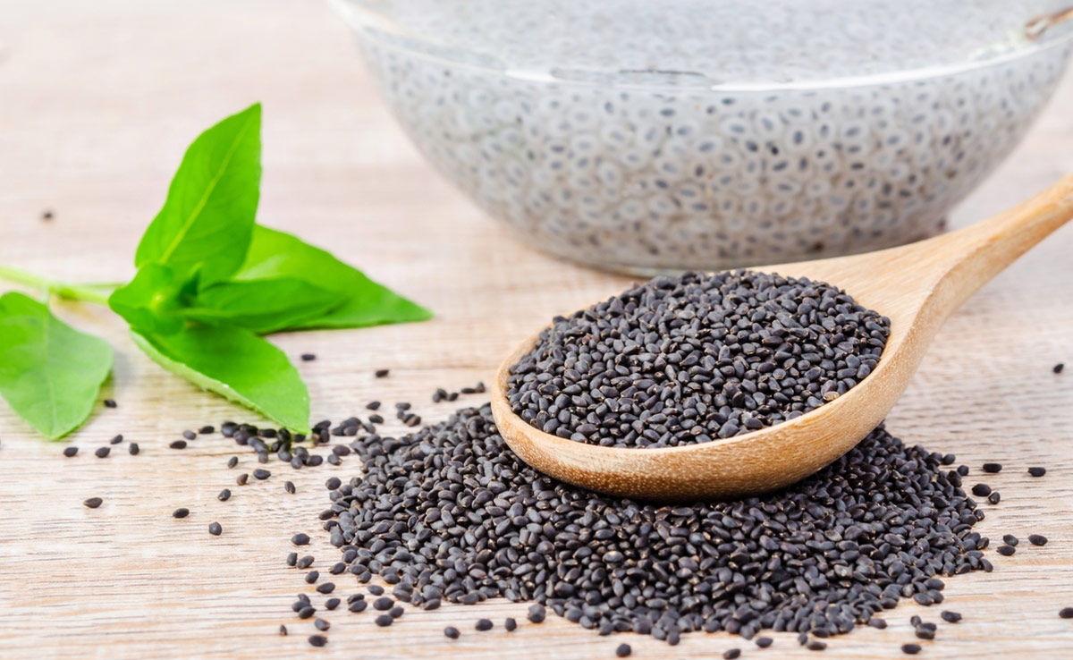 Small yet powerful,sabjaseeds are rich in omega-3 fatty acids, andfibre and have cooling properties