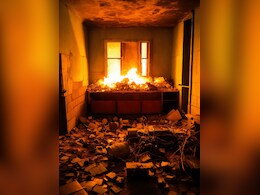 छोट्या चुकांमुळे शॉर्ट सर्किटने घरात लागू शकते आग; अशी घ्या काळजी