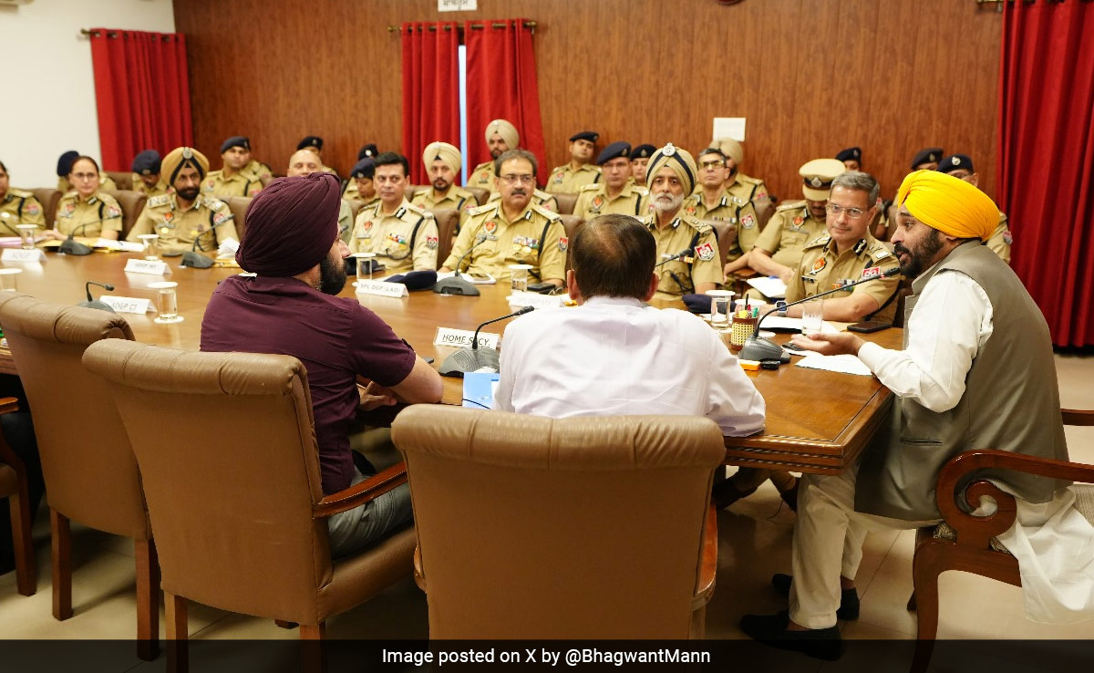 10,000 Cops Transferred In Punjab Police In Big Shake-Up