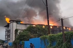Fire Breaks Out At Manufacturing Unit In Maharashtra's Thane Fire Breaks Out At Manufacturing Unit In Maharashtra's Thane