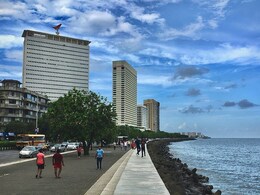 10 Hidden Food Gems Around Mumbai To Eat Like A Local