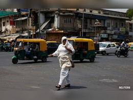 Telangana Braces For Summers, Declares Sunstroke As 'State Specific Disaster' Telangana Braces For Summers, Declares Sunstroke As 'State Specific Disaster'