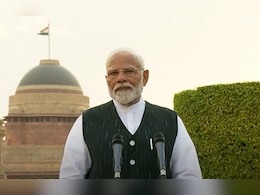 मोदींच्या मंत्रिमंडळात महाराष्ट्रातले 4 चेहरे? 'या' 4 नावांची चर्चा, आठवलेंचं काय? मोदींच्या मंत्रिमंडळात महाराष्ट्रातले 4 चेहरे? 'या' 4 नावांची चर्चा, आठवलेंचं काय?